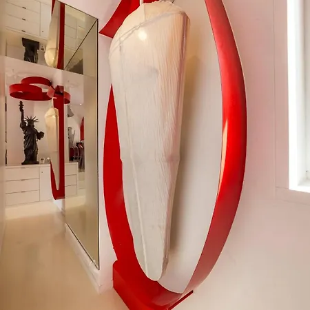 Suite Rouge • Experience Romantique & Spa * Lyon
